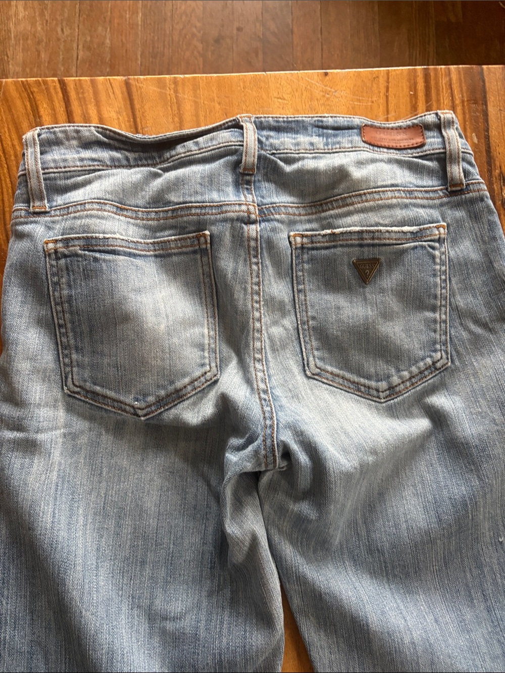 GUESS Skinny leg jeans size 27 - Picture 6 of 7